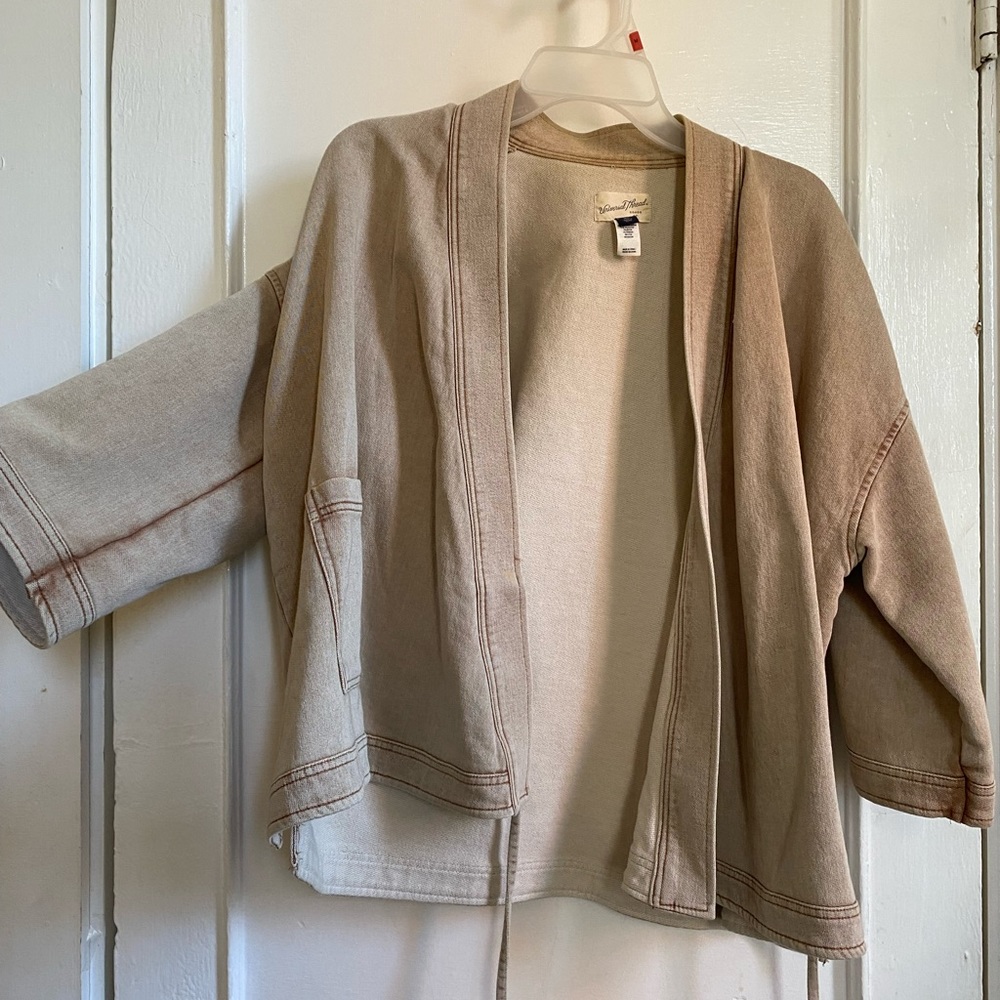 Cream jacket - Picture 4 of 5